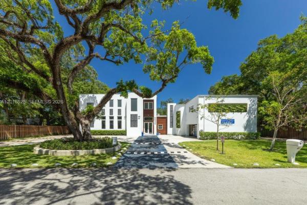 5940 SW 37th Ave, Fort Lauderdale, Florida 33312, image 1