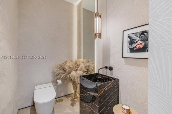 Biscayne Island Estates, 1092 N Venetian Dr, Miami, Florida 33139, image 2