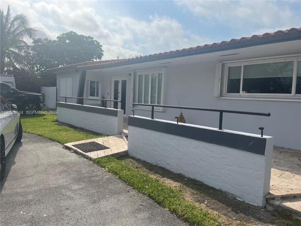 Benson Park, 9260 SW 164th St, Palmetto Bay, Florida 33157, image 2