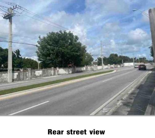 19422 SW 119th Ct, Unincorporated Dade County, Florida 33177, image 1