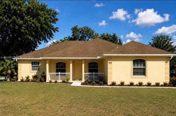 Lakewood Park, 7608 Deland Ave, Fort Pierce, Florida 34951, image 1