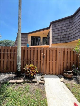 Springdale, 192 Springdale Cir, Palm Springs, Florida 33461, image 1