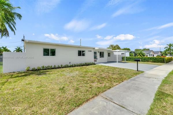 11490 Pinkston Dr, Unincorporated Dade County, Florida 33176, image 2