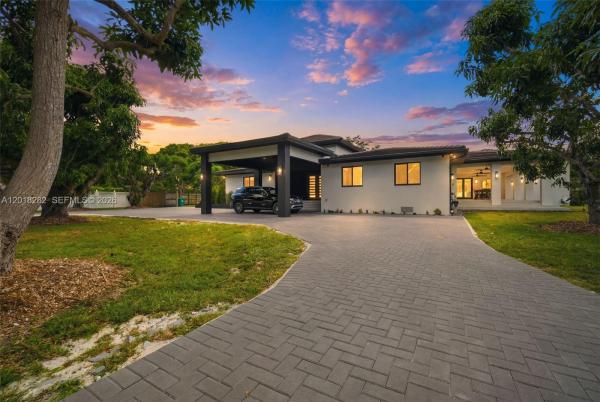 Perrine Grant, 18690 Old Cutler Rd, Cutler Bay, Florida 33157, image 1