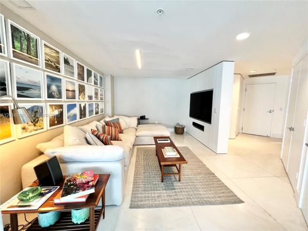 The Reserve At Marina Palms, 17111 Biscayne Blvd #1102, North Miami Beach, Florida 33160, image 1