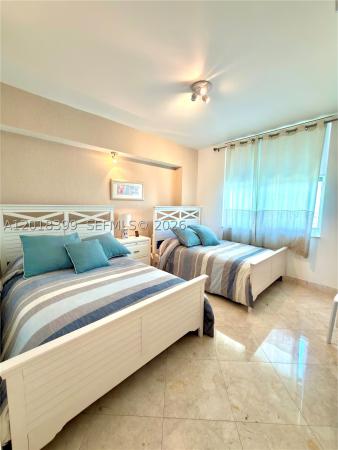 Aventura Marina 2, 3330 NE 190th St #1610, Aventura, Florida 33180, image 3