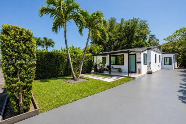 Croissant Park, 228 SW 22nd St, Fort Lauderdale, Florida 33315, image 1
