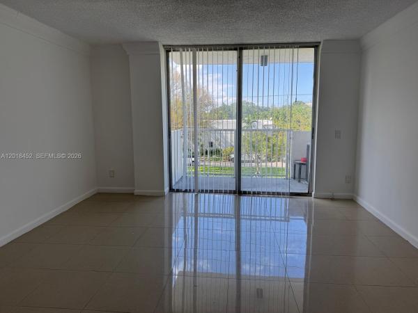 Keystone Towers, 2020 NE 135th St #303, North Miami, Florida 33181, image 2