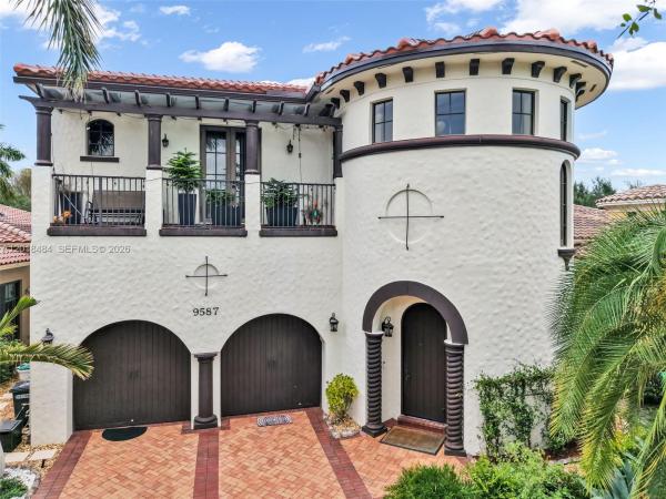 Parkland Golf & Country Club, 9587 Exbury Ct, Parkland, Florida 33076, image 1