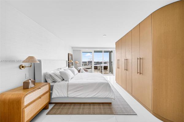 South Pointe Towers, 400 S Pointe Dr #1501, Miami Beach, Florida 33139, image 1
