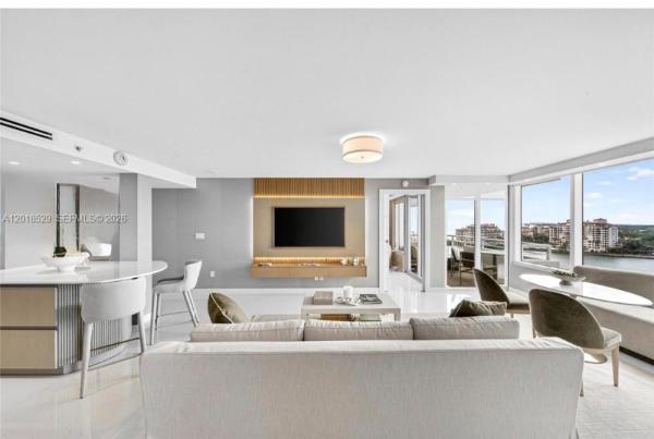 South Pointe Towers, 400 S Pointe Dr #1501, Miami Beach, Florida 33139, image 1