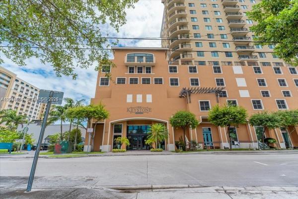 Keystone Park, 4242 NW 2nd St #1608, Miami, Florida 33126, image 3