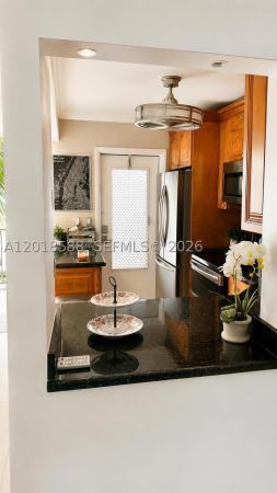 Isle Of Paradise, 440 Paradise Isle Blvd #402, Hallandale Beach, Florida 33009, image 1
