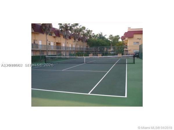 Villas Of Pinecrest, 6713 N Kendall Dr #611, Pinecrest, Florida 33156, image 2