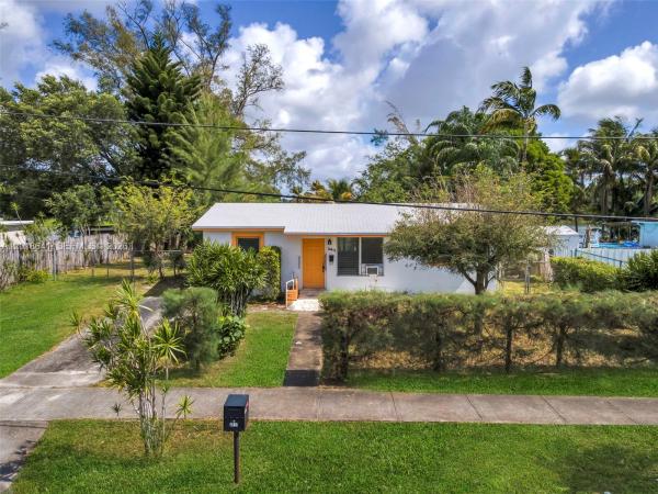 Lake Forest, 3411 SW 35th St, West Park, Florida 33023, image 1