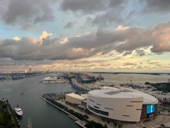 900 Biscayne Bay, 900 Biscayne Blvd #3207, Miami, Florida 33132, image 1
