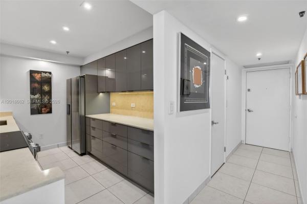 Waterview 1, 20505 E Country Club Dr #1431, Aventura, Florida 33180, image 1
