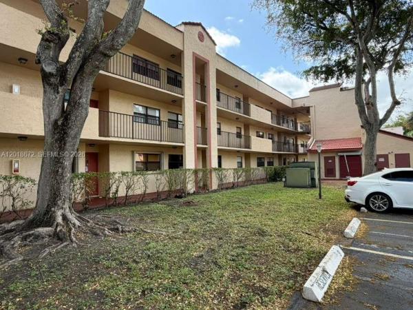 Miramar Club, 3400 Foxcroft Rd #107, Miramar, Florida 33025, image 1