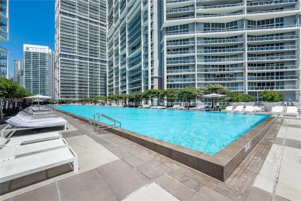 Icon Brickell Tower 1, 475 Brickell Ave #2209, Miami, Florida 33131, image 1