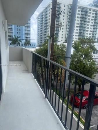 Harding Villas, 6965 Harding Ave #305, Miami Beach, Florida 33141, image 2