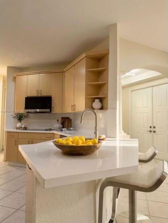 Legends, 2816 Kinsington Cir #28-1, Weston, Florida 33332, image 1