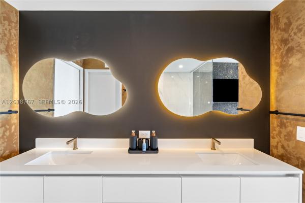 700 NE 24th St #5206, Miami, Florida 33137, image 2