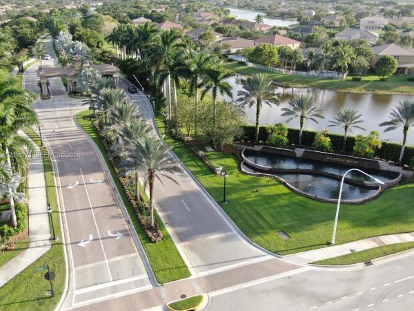 Isles At Weston, 4404 E Whitewater Ave, Weston, Florida 33332, image 1