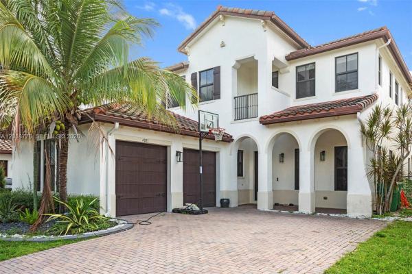 Corta Bella, 4081 NW 85th Dr, Cooper City, Florida 33024, image 1