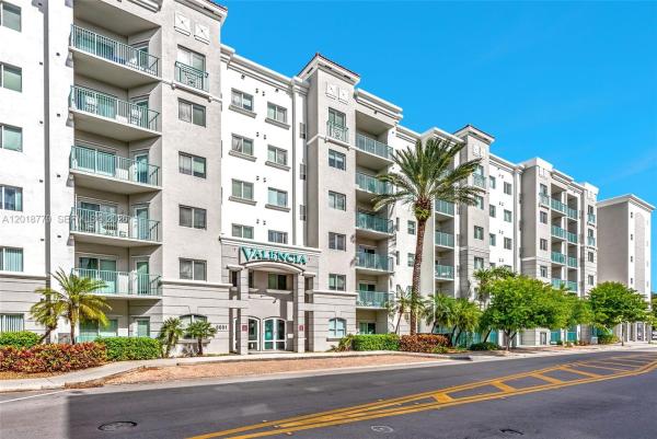 Valencia, 6001 SW 70th St #241, South Miami, Florida 33143, image 1