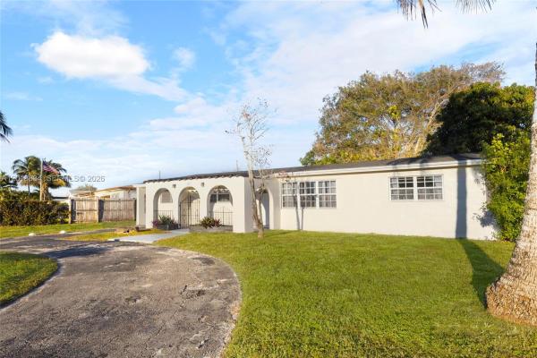 Miramar Residential, 3017 Bahama Dr, Miramar, Florida 33023, image 1