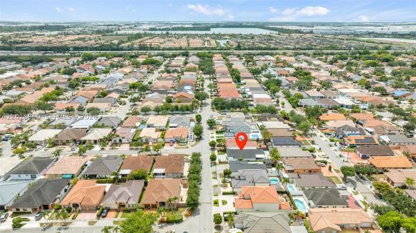 West Lakes Gardens, 8865 NW 148th Ter, Miami Lakes, Florida 33018, image 2