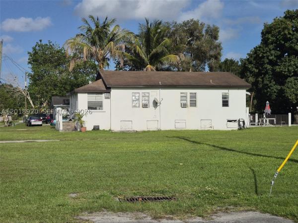 1880 NW 111th St, Unincorporated Dade County, Florida 33167, image 1