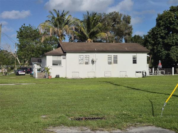 1880 NW 111th St, Unincorporated Dade County, Florida 33167, image 1