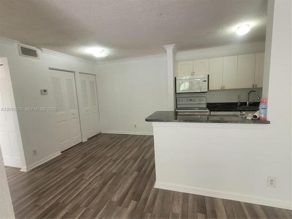 Lakes Of Jacaranda, 10773 Cleary Blvd #203, Plantation, Florida 33324, image 2