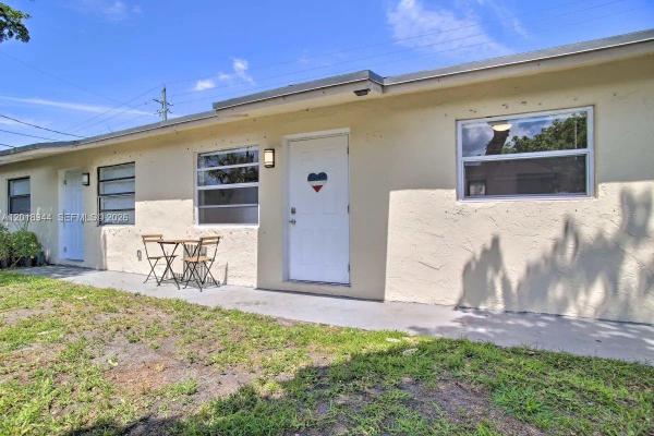 Washington Park, 2703 NW 13th St #1-2, Fort Lauderdale, Florida 33311, image 1