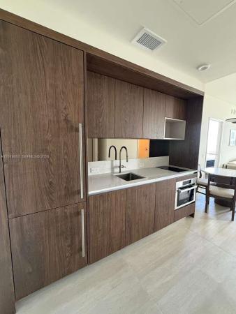 1611 SW 2nd Ave #911, Miami, Florida 33129, image 2