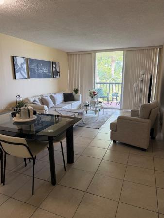 10865 SW 112th Ave #312, Unincorporated Dade County, Florida 33176, image 1