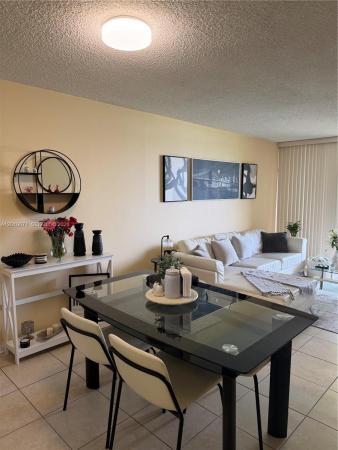 10865 SW 112th Ave #312, Unincorporated Dade County, Florida 33176, image 3