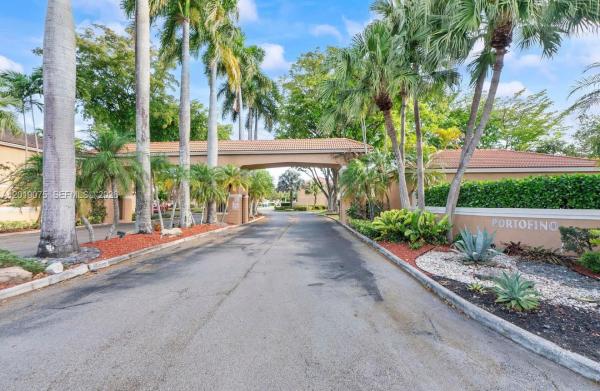 11417 Lakeview Dr #8A, Coral Springs, Florida 33071, image 1