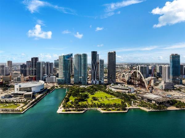 One Thousand Museum, 1000 Biscayne Blvd #5101, Miami, Florida 33132, image 1