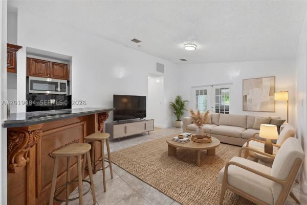 3462 Harness Cir, Lake Worth, Florida 33449, image 2
