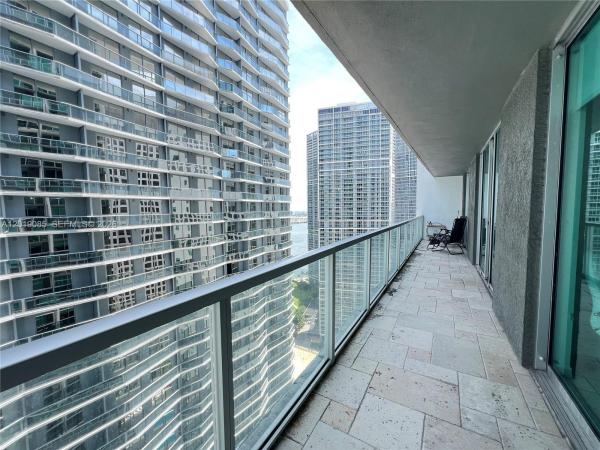 500 Brickell West, 55 SE 6th St #3305, Miami, Florida 33131, image 2