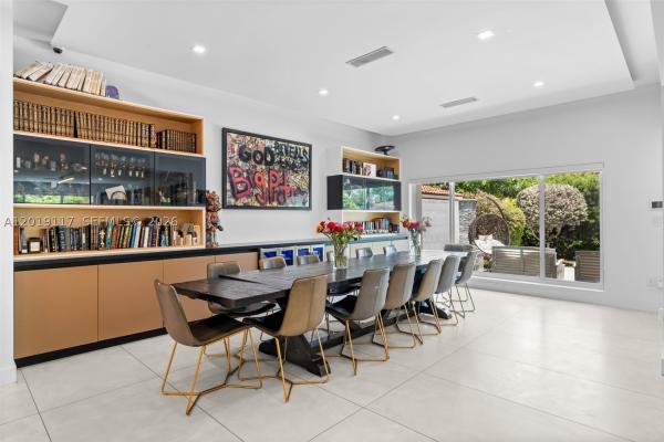 Mid Golf, 3748 Prairie Ave, Miami Beach, Florida 33140, image 1