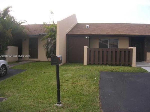 11240 SW 122nd Pl, Unincorporated Dade County, Florida 33186, image 1