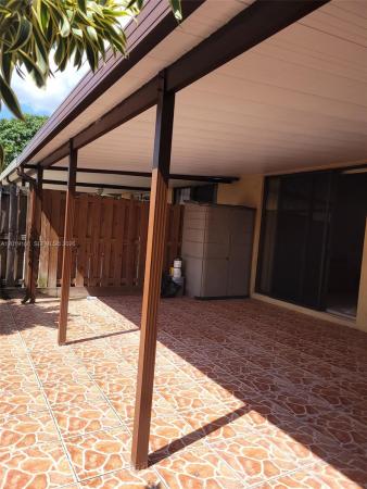 6725 NW 188th Ter, Hialeah, Florida 33015, image 3