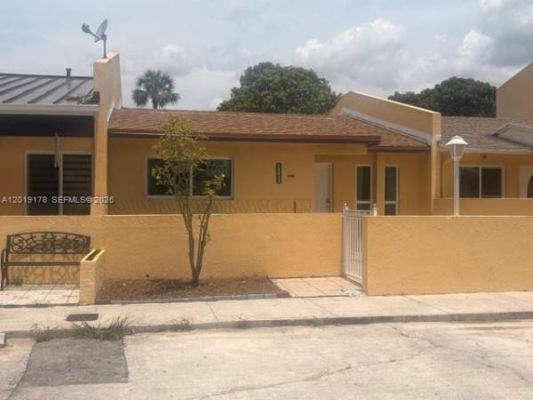 19435 NW 53rd Ct, Miami Gardens, Florida 33055, image 1