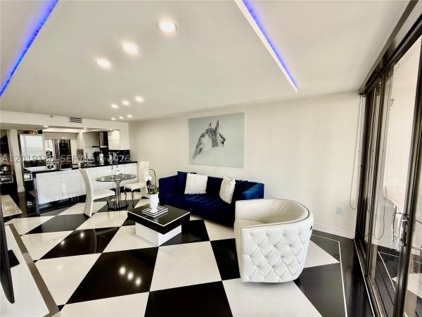 Venetia, 555 NE 15th St #15-H, Miami, Florida 33132, image 3