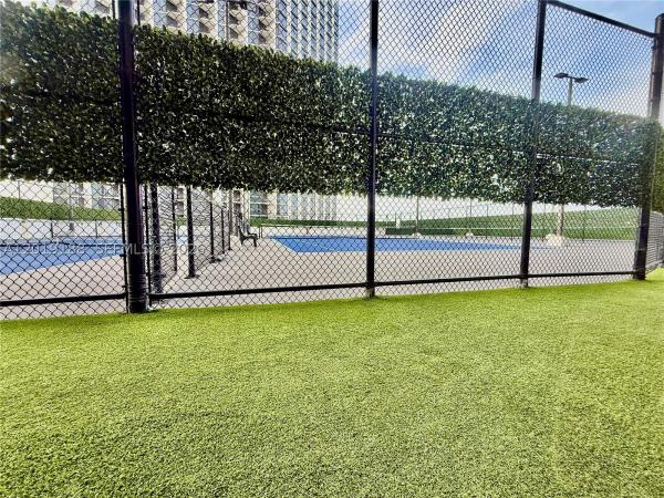 Venetia, 555 NE 15th St #15-H, Miami, Florida 33132, image 2
