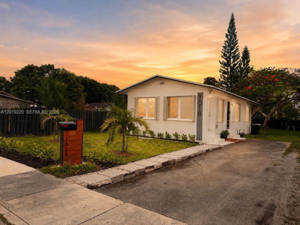 South Middle River, 1018 NE 2nd Ave, Fort Lauderdale, Florida 33304, image 1