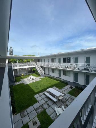 Miami Beach, Florida 33141, image 2